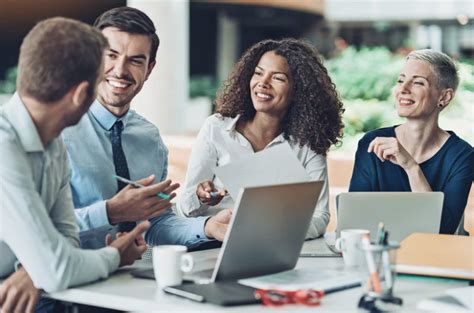 hosted buyer meaning